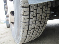 UDトラックスクオントレーラーヘッド（トラクターヘッド）大型（10t）[写真34]