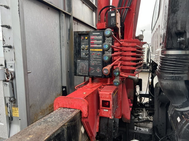 いすゞフォワードクレーン4段中型（4t）[写真17]