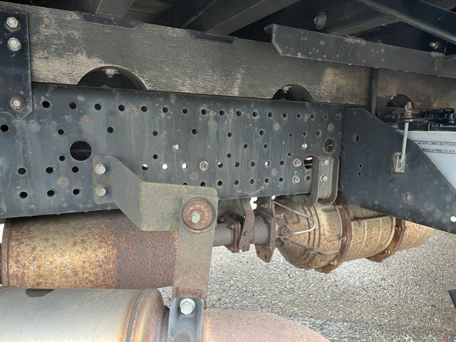 いすゞフォワードクレーン4段中型（4t）[写真37]