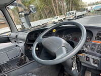 三菱ふそうスーパーグレートセルフクレーン5段大型（10t）[写真23]