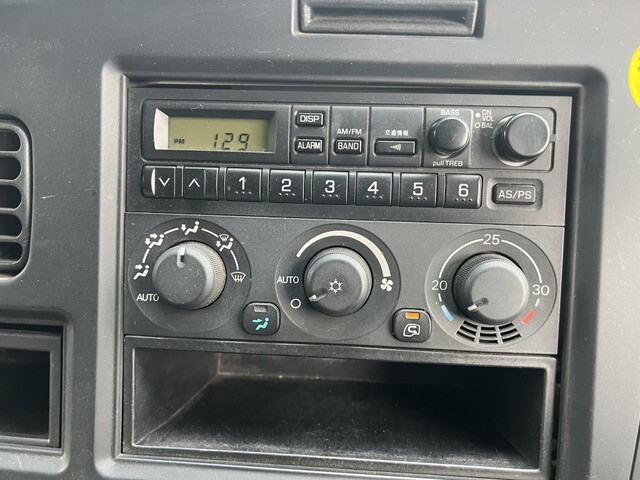 三菱ふそうスーパーグレートセルフクレーン5段大型（10t）[写真24]