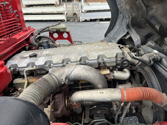 三菱ふそうスーパーグレートセルフクレーン5段大型（10t）[写真33]