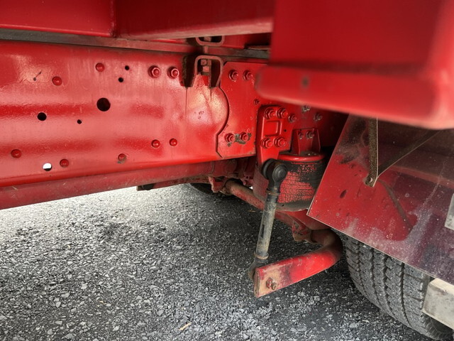 三菱ふそうスーパーグレートセルフクレーン5段大型（10t）[写真35]