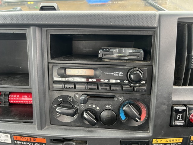 いすゞフォワードクレーン4段中型（4t）[写真25]