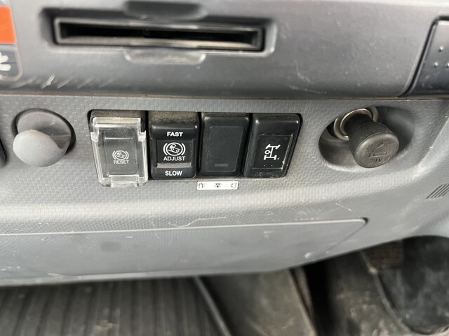 いすゞフォワードクレーン4段中型（4t）[写真26]