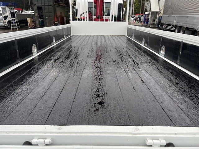 いすゞフォワードクレーン4段中型（4t）[写真06]