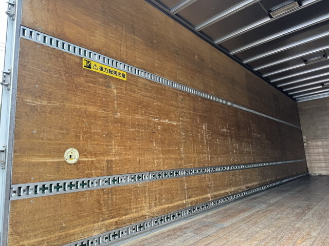 日野レンジャーアルミバン中型（4t）[写真13]