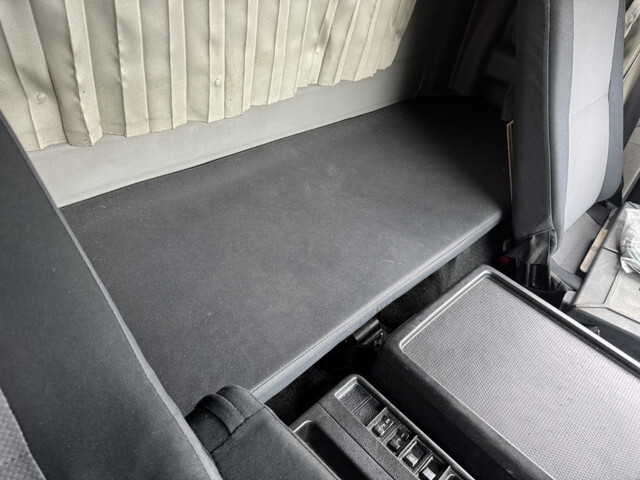 日野レンジャーアルミバン中型（4t）[写真25]