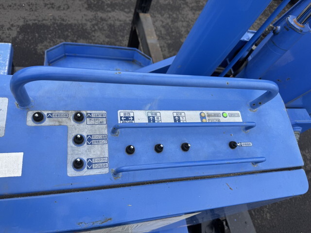 日野レンジャー高所作業車中型（4t）[写真11]