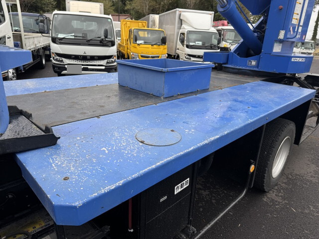 日野レンジャー高所作業車中型（4t）[写真38]