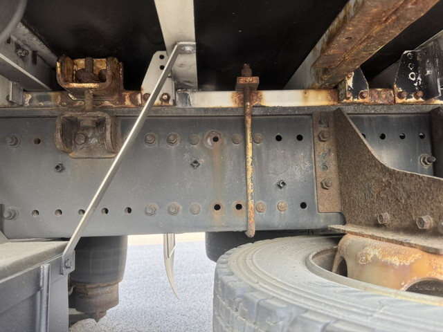 日野プロフィアアルミウイング大型（10t）[写真29]