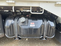 いすゞエルフ平ボディ小型（2t・3t）[写真29]