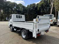 いすゞエルフ平ボディ小型（2t・3t）[写真05]