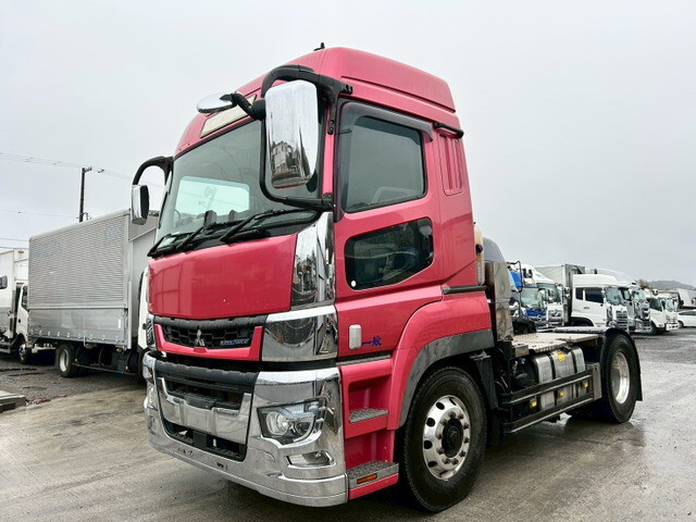 三菱ふそうスーパーグレートトレーラーヘッド（トラクターヘッド）大型（10t）[写真01]