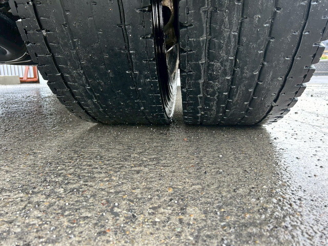 三菱ふそうスーパーグレートトレーラーヘッド（トラクターヘッド）大型（10t）[写真38]