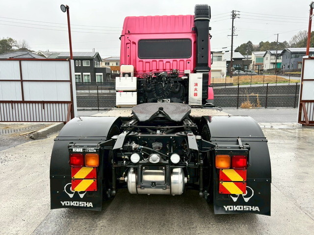 三菱ふそうスーパーグレートトレーラーヘッド（トラクターヘッド）大型（10t）[写真09]