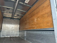 三菱ふそうキャンターアルミウイング小型（2t・3t）[写真14]