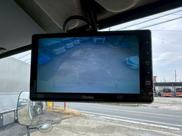 三菱ふそうキャンターアルミウイング小型（2t・3t）[写真29]