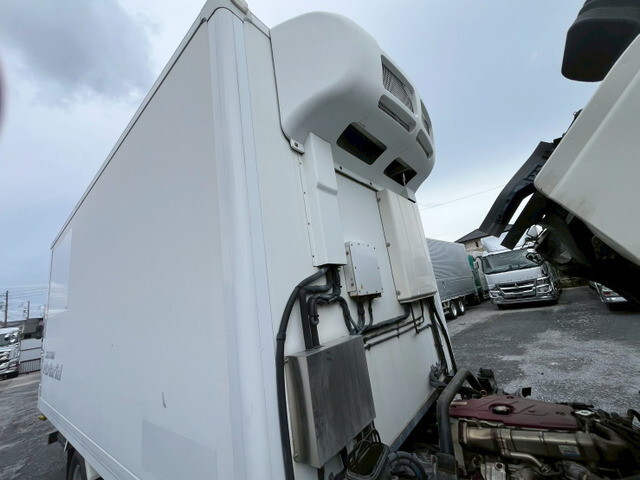 日野デュトロ冷凍車（冷蔵車）小型（2t・3t）[写真28]