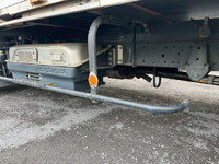 日野デュトロ冷凍車（冷蔵車）小型（2t・3t）[写真37]