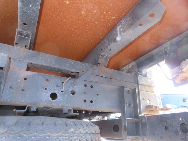 日野デュトロクレーン3段小型（2t・3t）[写真10]