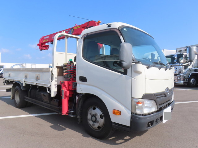 日野デュトロクレーン3段小型（2t・3t）[写真05]