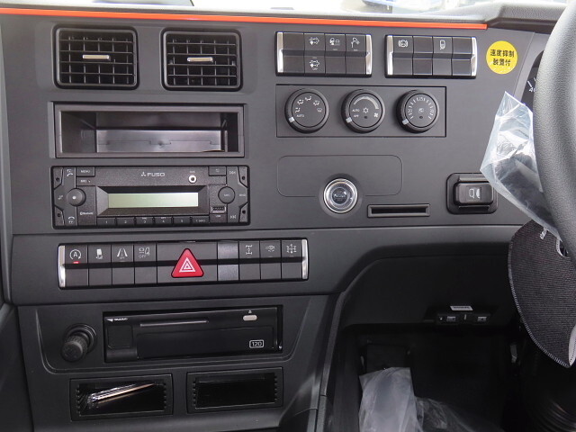 三菱ふそうスーパーグレートダンプ大型（10t）[写真20]