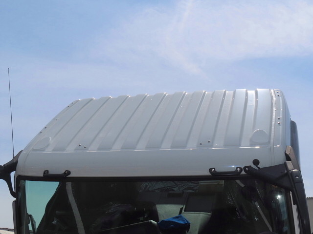 三菱ふそうスーパーグレートダンプ大型（10t）[写真34]