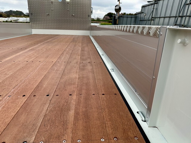 三菱ふそうファイタークレーン4段増トン（6t・8t）[写真10]