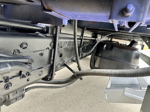 三菱ふそうファイタークレーン4段増トン（6t・8t）[写真22]