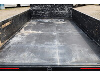 いすゞエルフ平ボディ小型（2t・3t）[写真12]