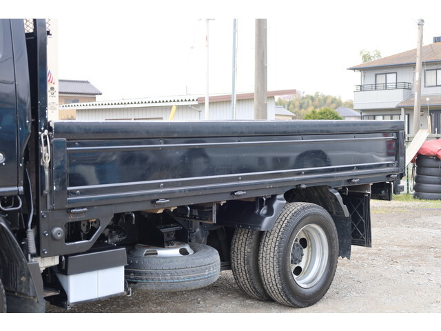いすゞエルフ平ボディ小型（2t・3t）[写真15]