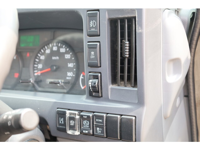 いすゞエルフ平ボディ小型（2t・3t）[写真26]