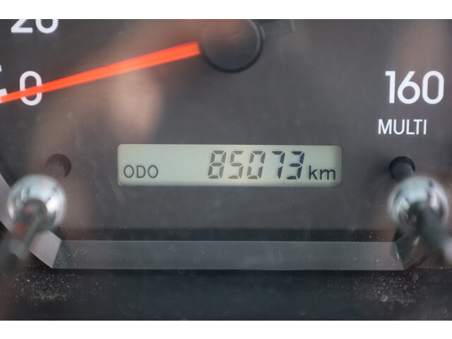 いすゞエルフ平ボディ小型（2t・3t）[写真27]