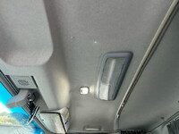 いすゞギガアルミウイング大型（10t）[写真18]