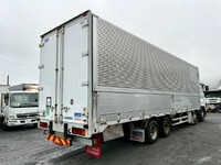 いすゞギガアルミウイング大型（10t）[写真02]