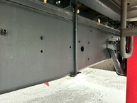 いすゞギガアルミウイング大型（10t）[写真33]