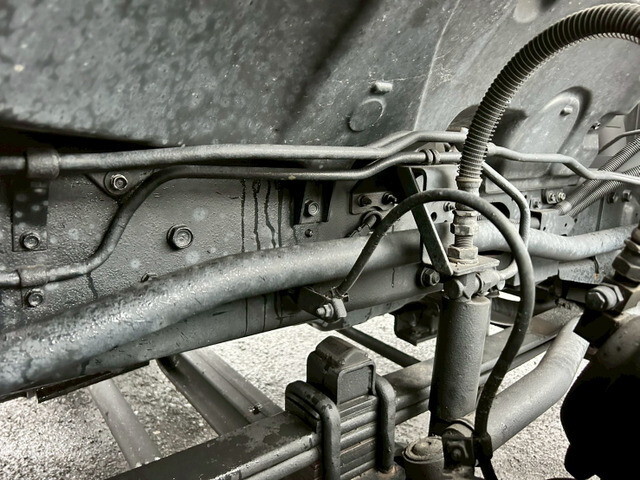 いすゞギガアルミウイング大型（10t）[写真34]