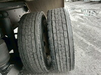 いすゞギガアルミウイング大型（10t）[写真39]