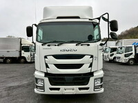 いすゞギガアルミウイング大型（10t）[写真04]