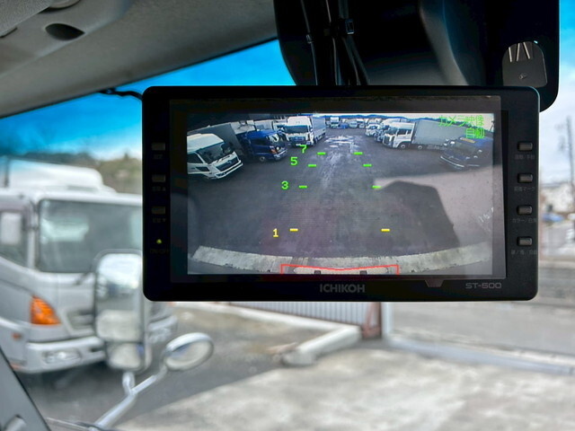 日野デュトロアルミバン小型（2t・3t）[写真13]