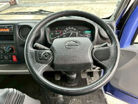 日野デュトロアルミバン小型（2t・3t）[写真16]