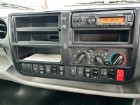 日野デュトロアルミバン小型（2t・3t）[写真17]