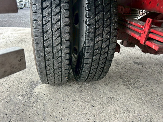 日野デュトロアルミバン小型（2t・3t）[写真29]