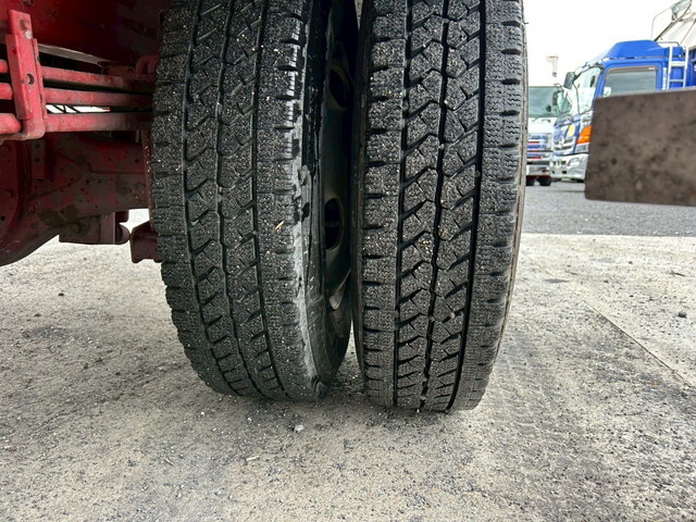 日野デュトロアルミバン小型（2t・3t）[写真35]