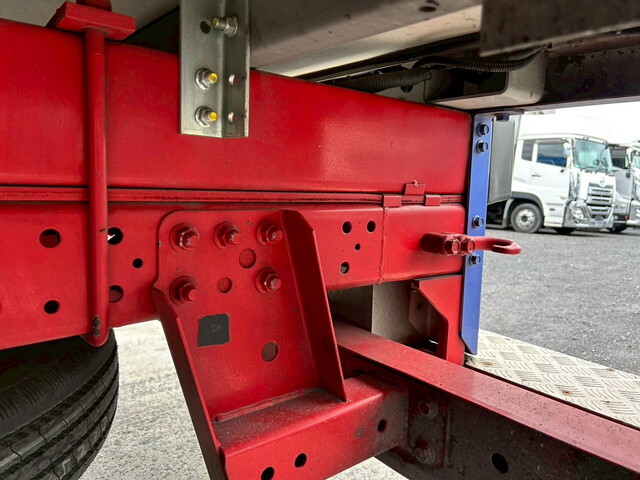 日野デュトロアルミバン小型（2t・3t）[写真36]