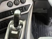 UDトラックスクオンアルミウイング大型（10t）[写真24]