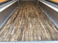 UDトラックスクオンアルミウイング大型（10t）[写真09]