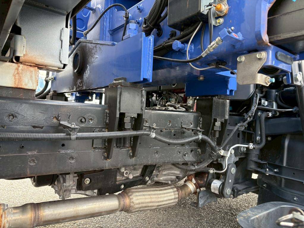 日野デュトロクレーン4段小型（2t・3t）[写真15]