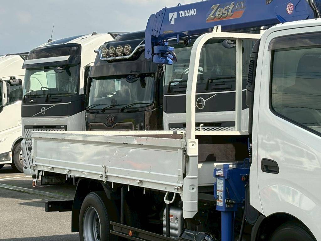 日野デュトロクレーン4段小型（2t・3t）[写真05]